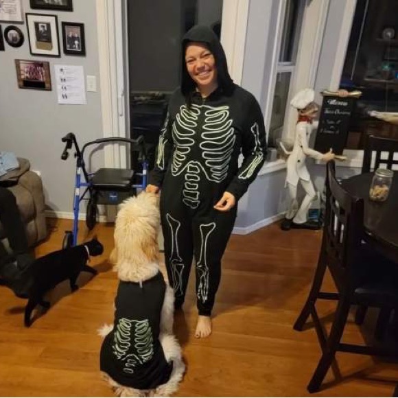 Women’s Glow in the Dark Skeleton Halloween Matching One Piece Suit 🩻 - Picture 8 of 10